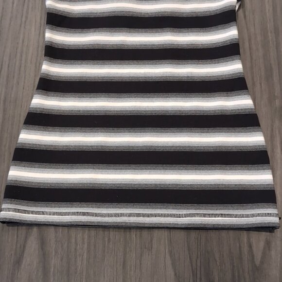 3/$20 IVIVVA By Lululemon Striped Racerback Tank Top Athletic Yoga Gymnastics - Picture 3 of 12